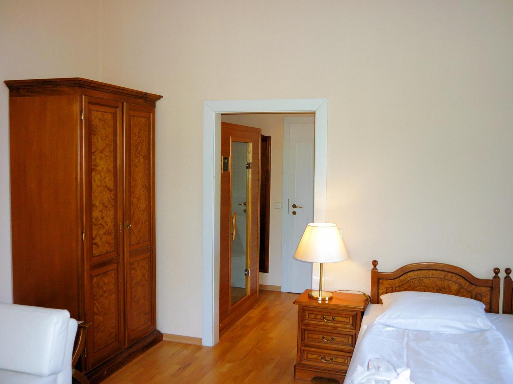 Hotel Schloss Spyker Glowe Pokoj fotografie