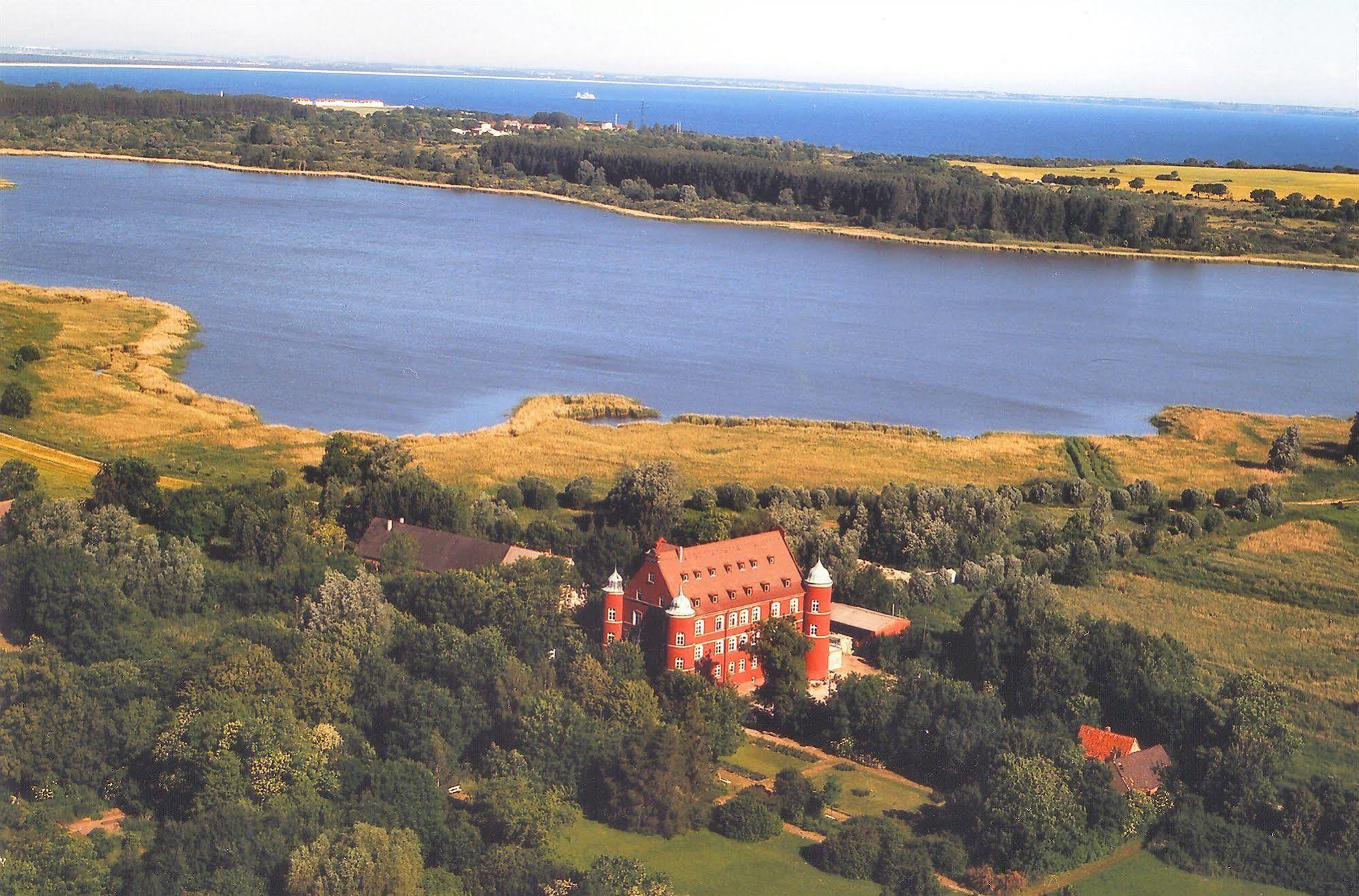 Hotel Schloss Spyker Glowe Exteriér fotografie